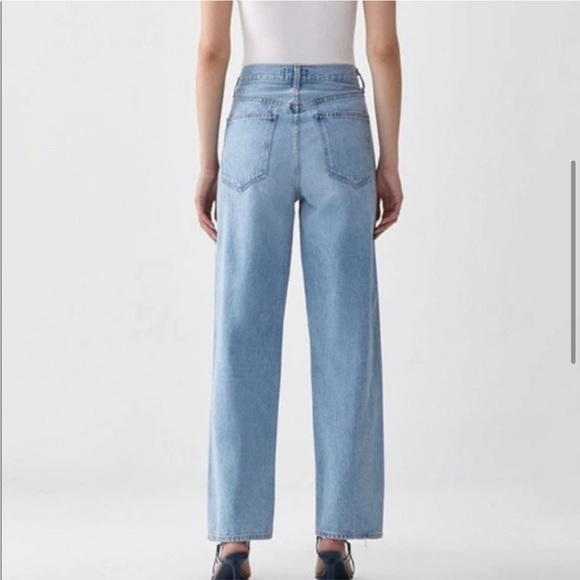 Agolde Crisscross Upsized High Rise Jeans in Suburbia 29 - Picture 6 of 11